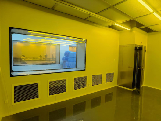 千級電子半導體凈化車間裝修成本分析:每平方米多少錢?